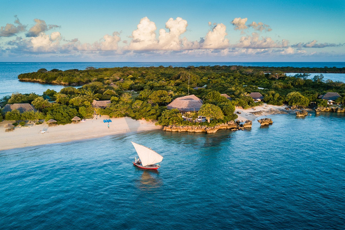 15days-romantic-chobe-deltaandmozambique-island-hlying-holiday