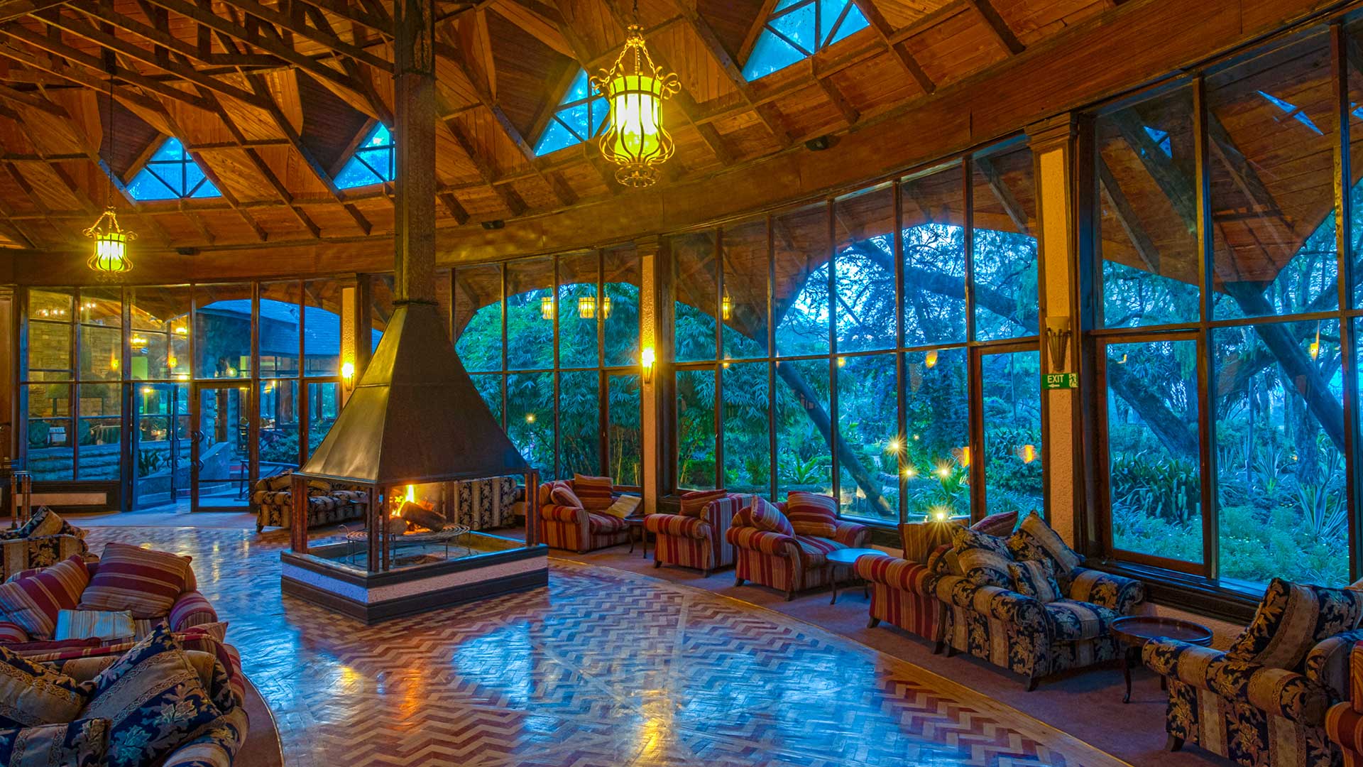 Home:-Descover-ultra-Luxury-African-Safaris